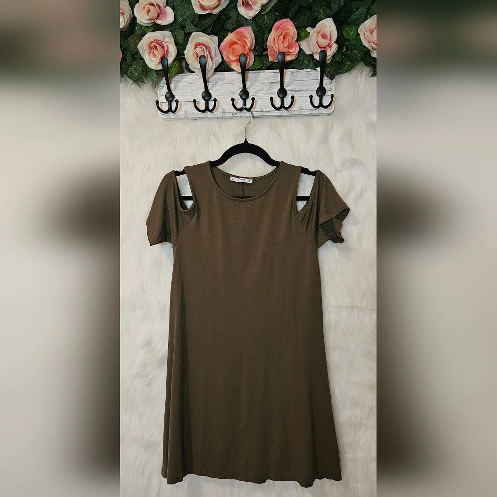 Pull&Bear Cutout Shoulder Mini Dress